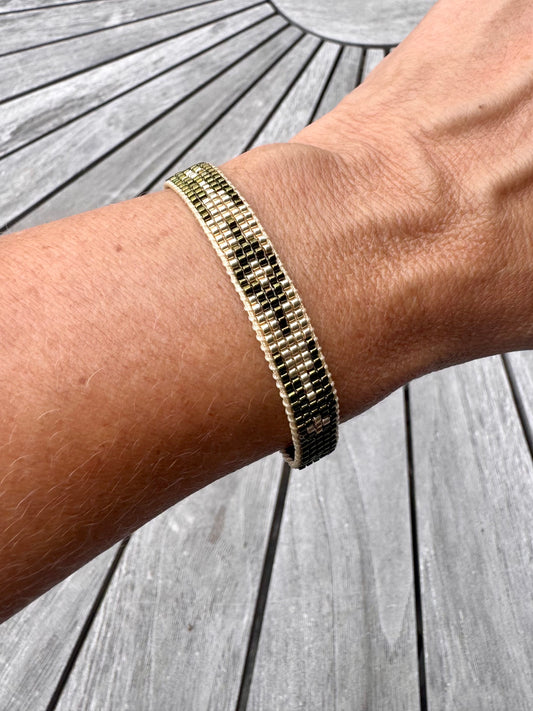 Vævet armbånd - 5 rk. - Khaki/guld