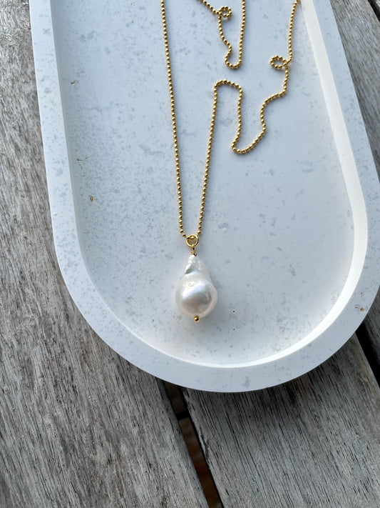 Halskæde med Barok perle